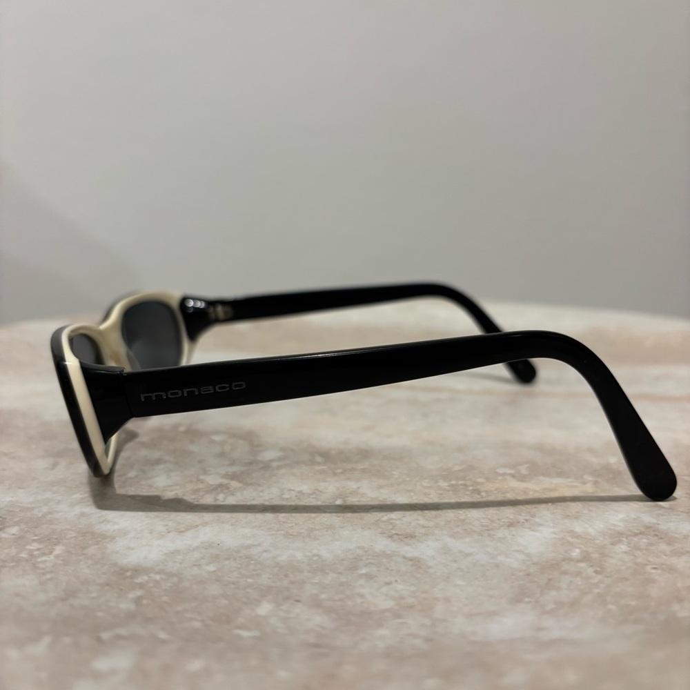 Monaco Rounded oval sunglasses - Picture 8 of 9